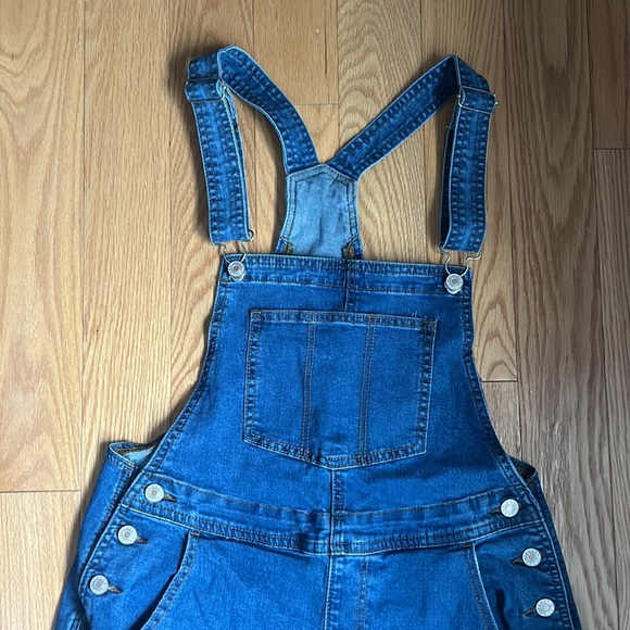 Woman’s Jean Overalls - Picture 6 of 12